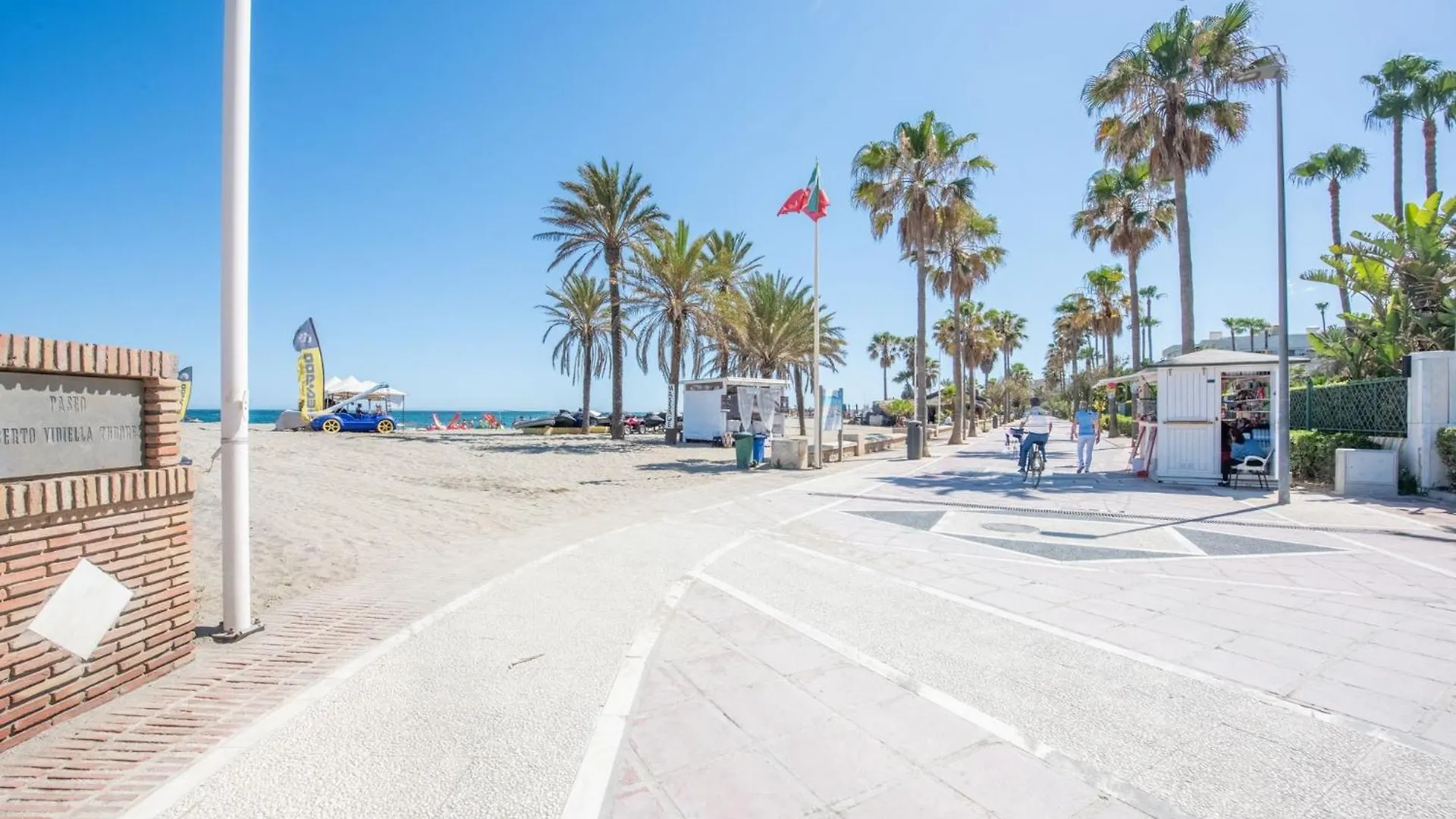 Beach Apartment In Golden Mile / Puerto Banus Marbella